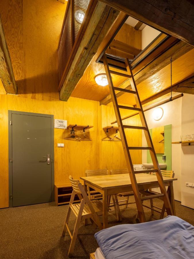 Zamecky Hostel Litomyšl Екстериор снимка