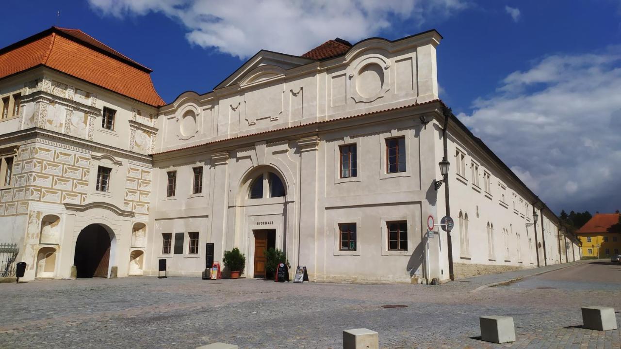 Zamecky Hostel Litomyšl Екстериор снимка